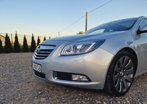 Opel Insignia cena 26900 przebieg: 237000, rok produkcji 2009 z Dobra małe 781